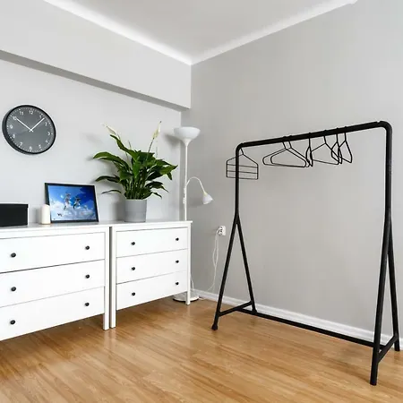 L4 Skyline Apartment Warsaw Exterior photo