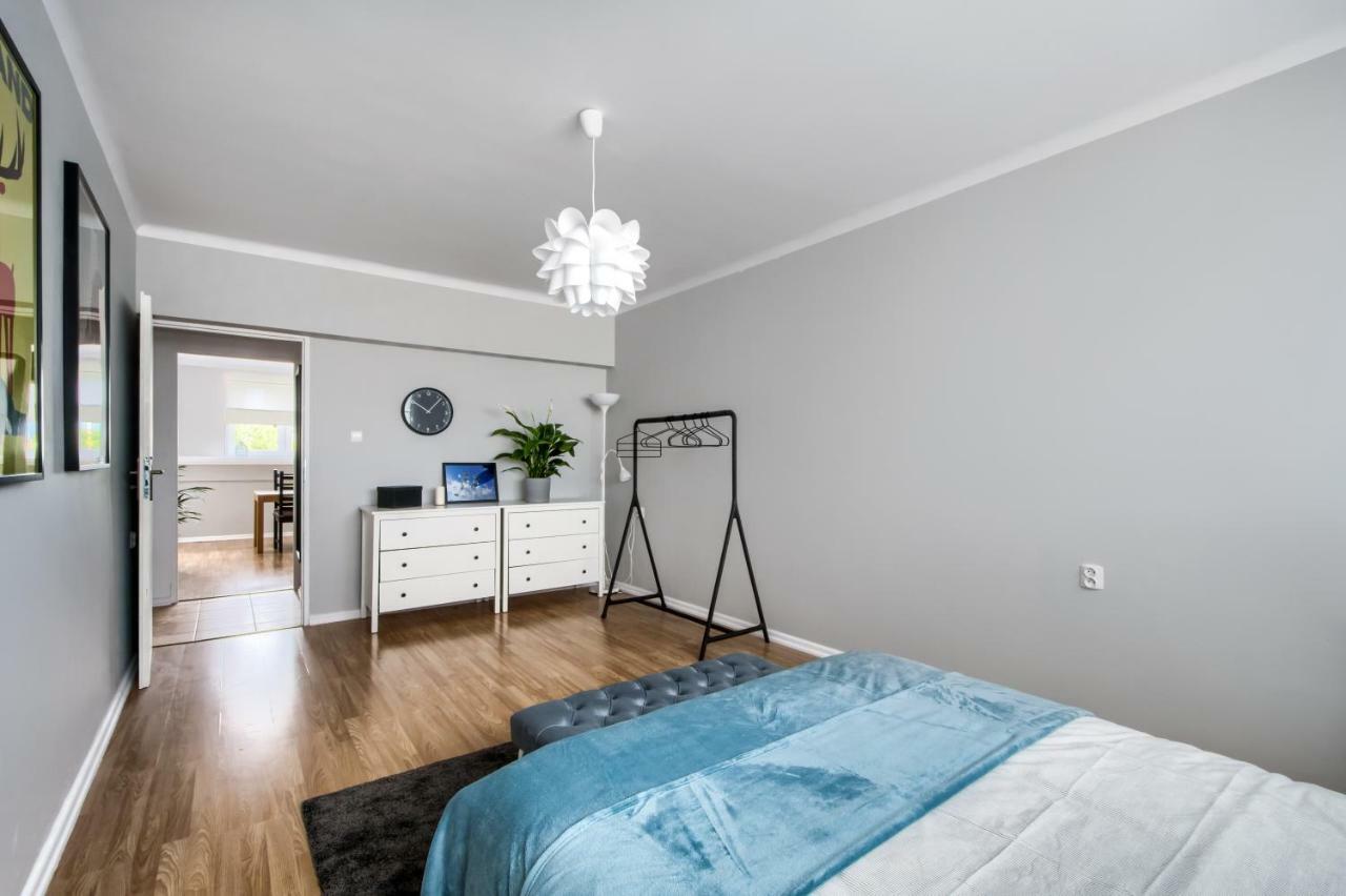 L4 Skyline Apartment *